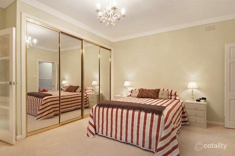 Property photo of 169 Barkly Street Mornington VIC 3931