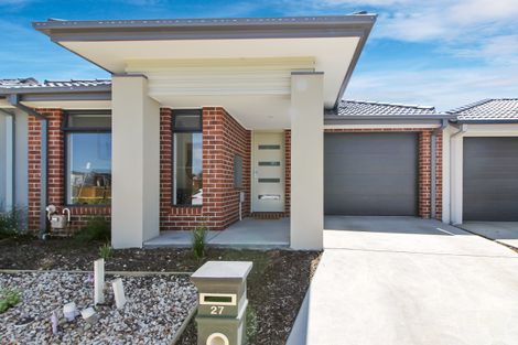 Property photo of 27 Larkspur Way Charlemont VIC 3217