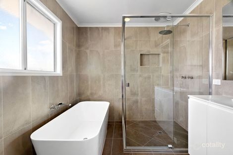 Property photo of 14 James Road Beachmere QLD 4510