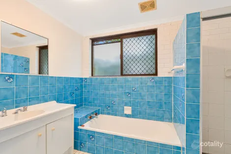 Property photo of 2/20 Elfran Avenue Pottsville NSW 2489