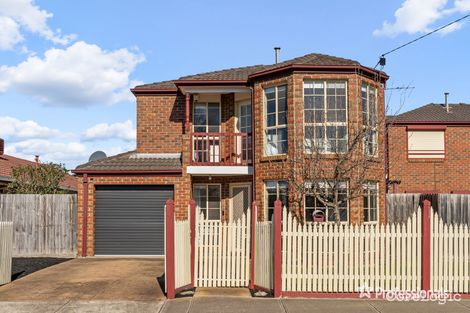 Property photo of 7 McShane Drive Kealba VIC 3021