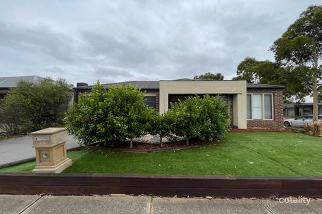 Property photo of 28 Savanna Parade Truganina VIC 3029