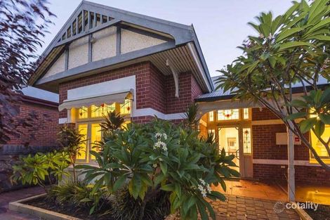 39 Moss St, East Fremantle, WA 6158