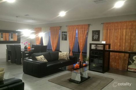 Property photo of 13 Rayner Promenade Lakelands WA 6180