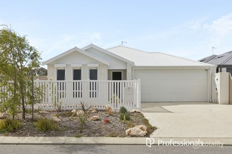 Property photo of 32 Castlemead Drive Yanchep WA 6035