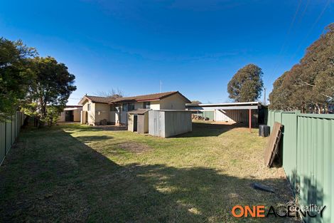 Property photo of 32 Wambaya Crescent Waramanga ACT 2611