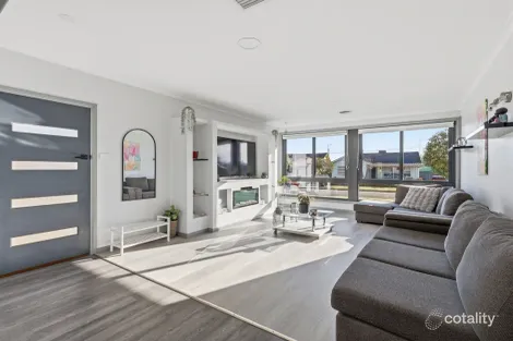 Property photo of 7 Hallett Crescent Wangaratta VIC 3677