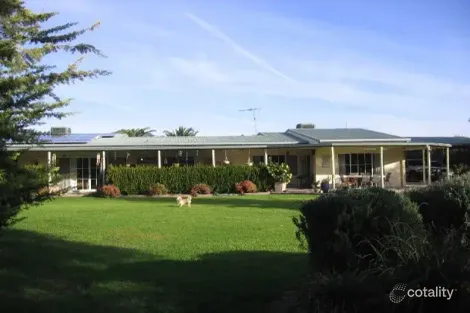 13 Pyke St, Bundalong, VIC 3730