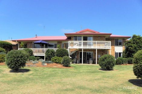 23 Davernport Dr, Lake Tyers Beach, VIC 3909