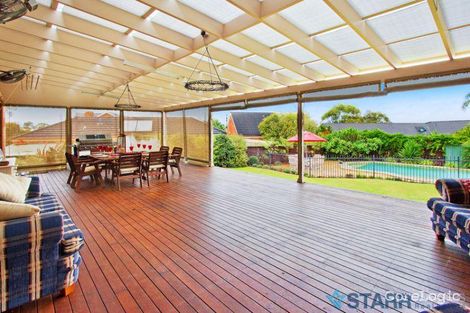 Property photo of 5 Grandoaks Place Castle Hill NSW 2154