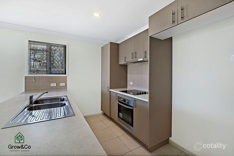 Property photo of 12 Hiddins Road Berrinba QLD 4117