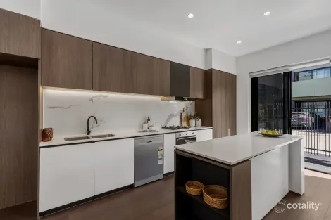 Property photo of 12 Conte Close Coburg VIC 3058