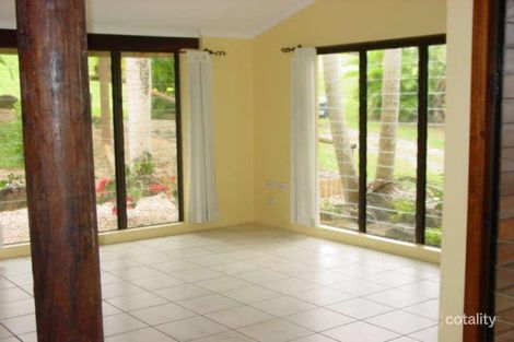 Property photo of 15 Orchid Avenue Rocky Point QLD 4873