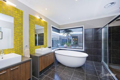 Property photo of 184 Dunnings Road Point Cook VIC 3030