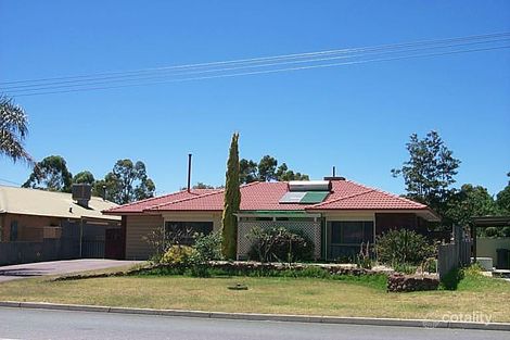 102 Dorothy St, Gosnells, WA 6110
