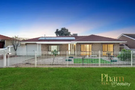 138 Burton Rd, Paralowie, SA 5108