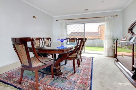 Property photo of 30 Pepperbush Crescent Langwarrin VIC 3910