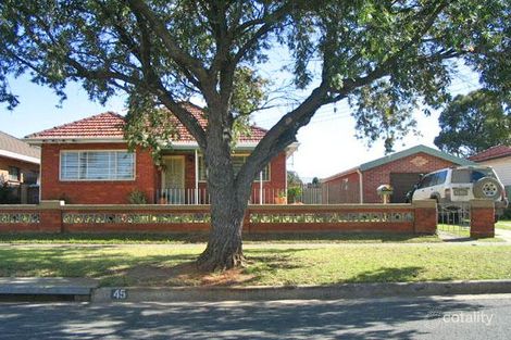 45 Market St, Moorebank, NSW 2170