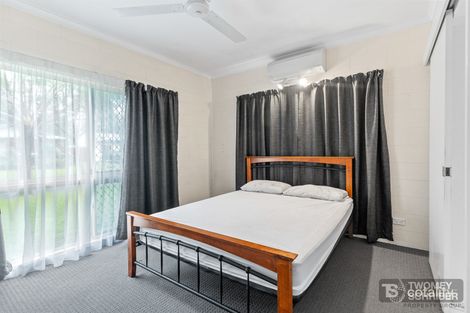 Property photo of 11 Windamere Close Brinsmead QLD 4870