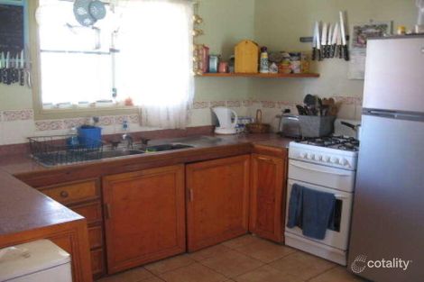 Property photo of 154 River Road Millstream QLD 4888