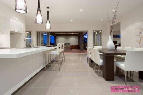 7 Wimbledon Ave, Mount Eliza, VIC 3930