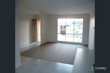 Property photo of 30 Raneen Drive Langwarrin VIC 3910
