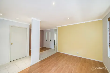 Property photo of 10 Edale Way Westminster WA 6061