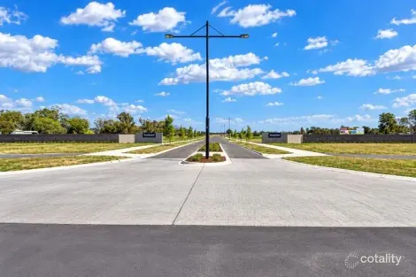 1 Abbey Ave, Swan Hill, VIC 3585