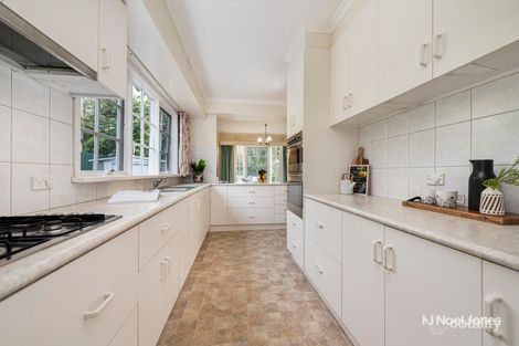 Property photo of 1/12 Heather Grove Ringwood VIC 3134