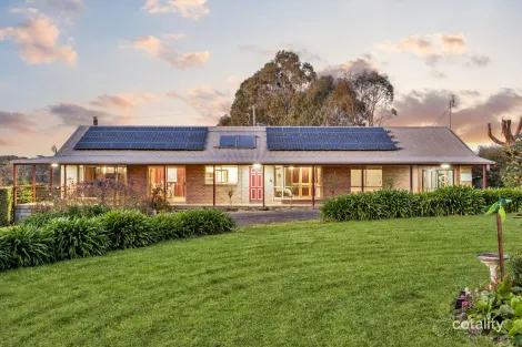 95 Barrys Rd, Barongarook West, VIC 3249