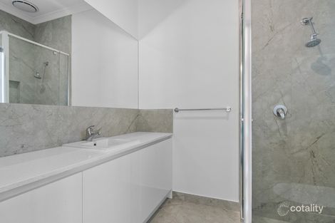 Property photo of 7 Carluke Close Berwick VIC 3806