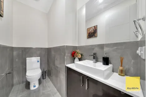 Property photo of 14 Gooseberry Road Aintree VIC 3336