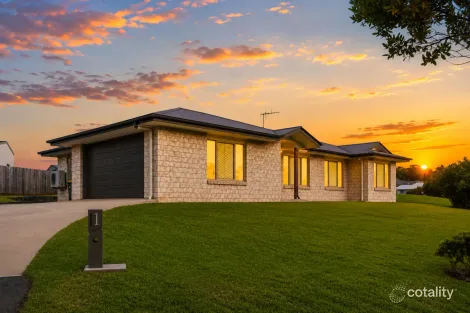 Property photo of 1 Kingfisher Drive Oakhurst QLD 4650