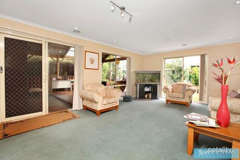 Property photo of 18 Moneghetti Place Burnside VIC 3023