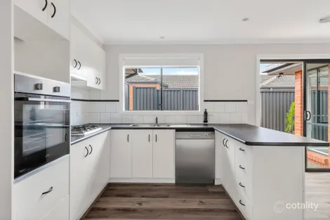 Property photo of 7A Willis Place Delahey VIC 3037