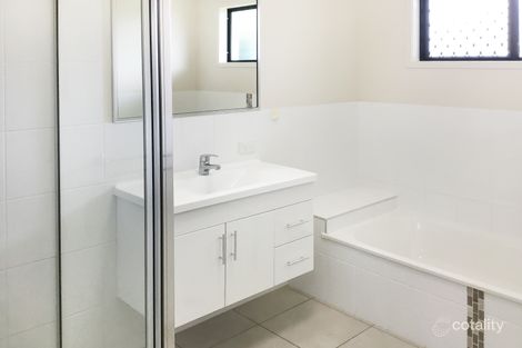 Property photo of 24 Bluewattle Boulevard Rasmussen QLD 4815