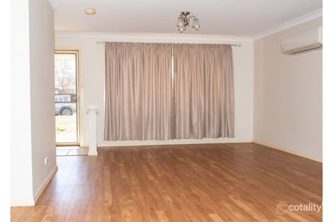 Property photo of 4 Quail Court Dubbo NSW 2830