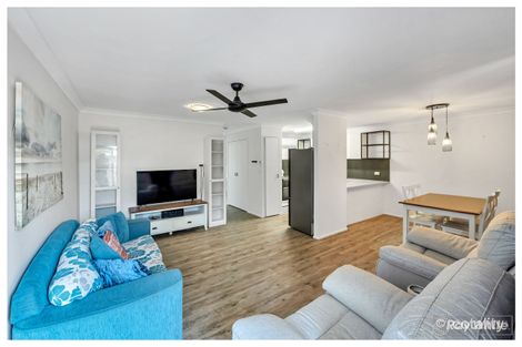 Property photo of 2/128 High Street Berserker QLD 4701