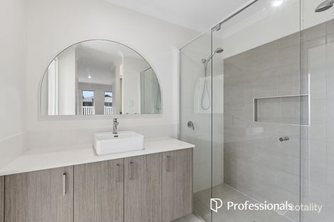 Property photo of 32 Castlemead Drive Yanchep WA 6035