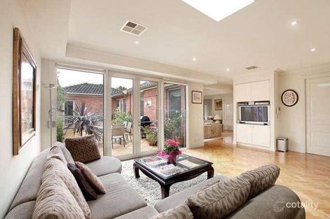 Property photo of 3/4 Winmalee Road Balwyn VIC 3103