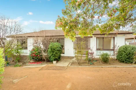 31 Coane St, Holder, ACT 2611