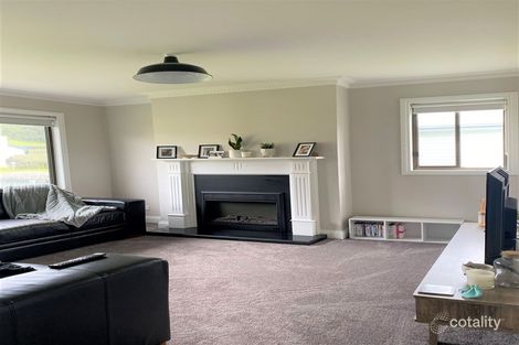 Property photo of 77 Simpson Street Somerset TAS 7322