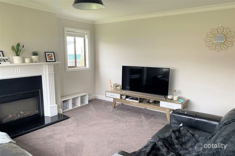 Property photo of 77 Simpson Street Somerset TAS 7322