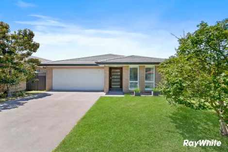 Property photo of 8 Caitlin Crescent Broulee NSW 2537