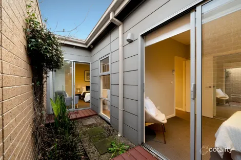 Property photo of 3/14 Stenhouse Avenue Brooklyn VIC 3012