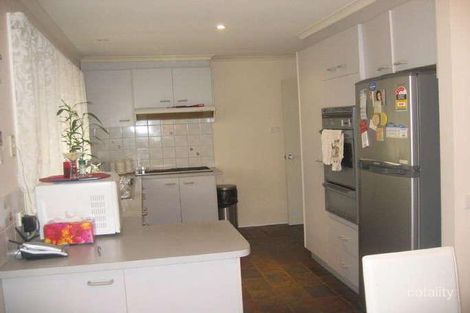 Property photo of 2/42 Willow Drive Hampton Park VIC 3976