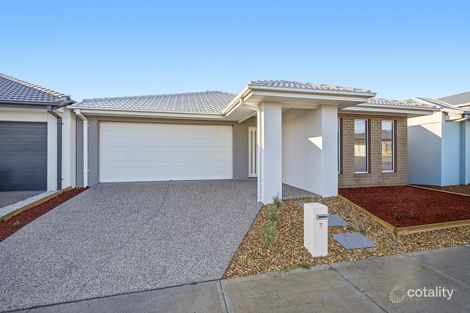 7 Cadet Way, Clyde, VIC 3978