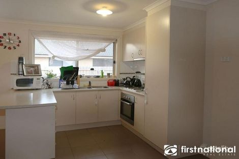 Property photo of 6 Barnes Way Koo Wee Rup VIC 3981