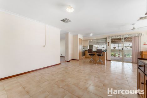 Property photo of 13 Rochester Way Meadow Springs WA 6210