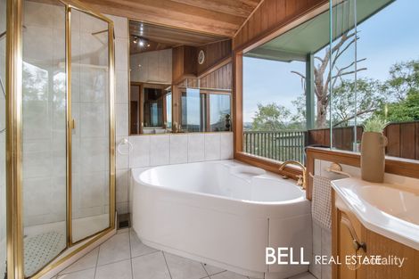Property photo of 7 Walbundry Avenue Ferntree Gully VIC 3156